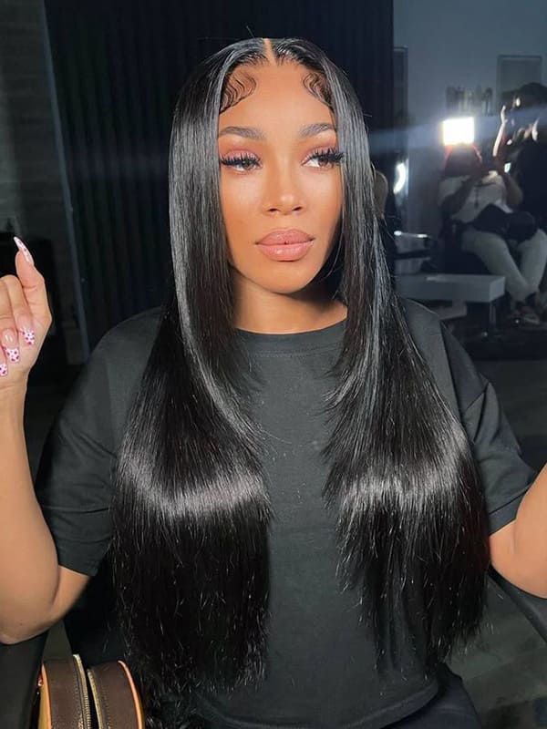 Straight Layered Cut Wigs With Babyhair