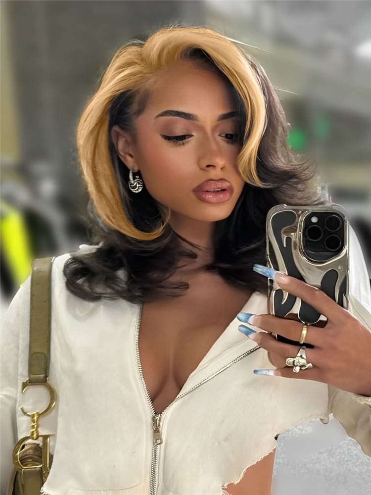 Highlight Skunk Stripe Straight Wig