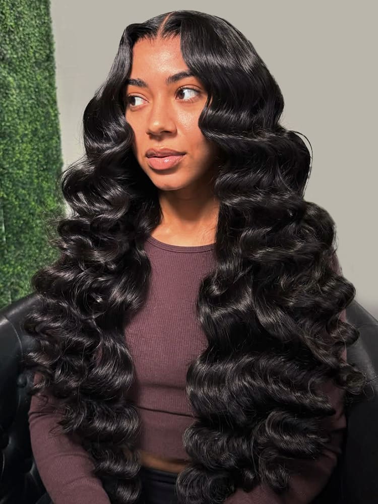 Bouncy Wavy 13x6 Lace Frontal Wig
