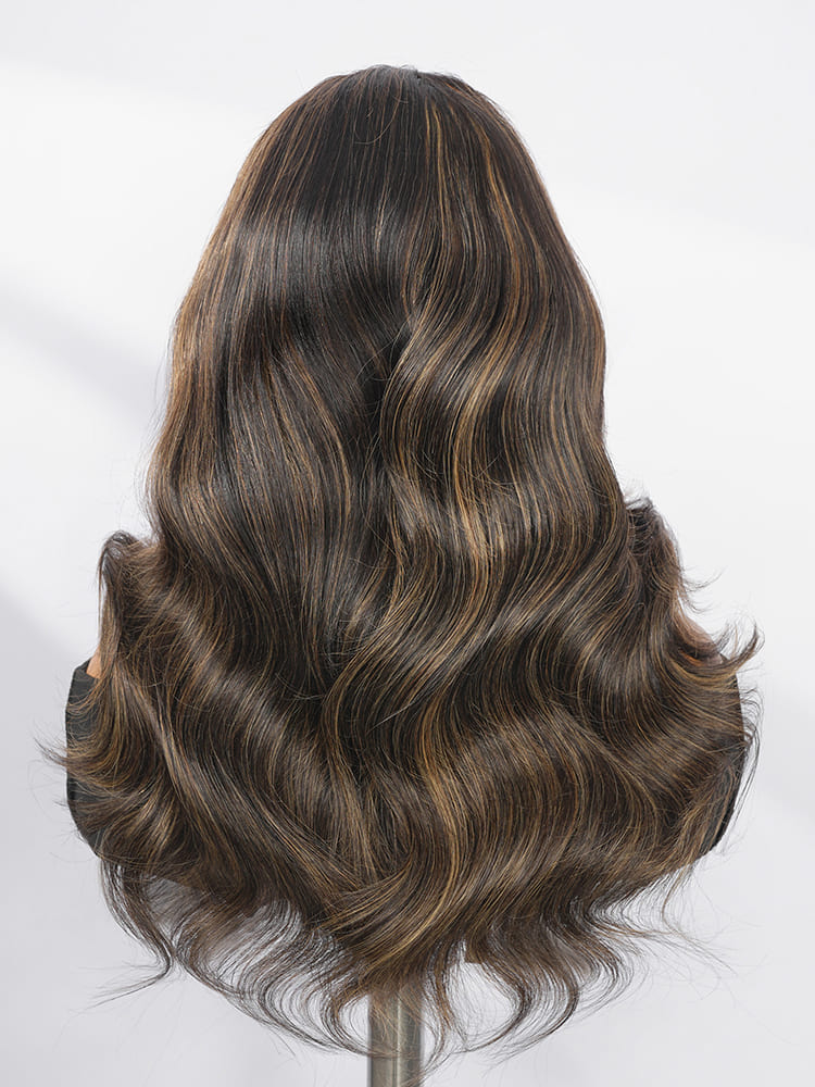 C Part Highlight Bouncy Wavy Wig