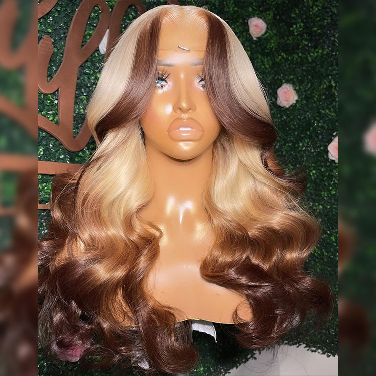 Blonde Wig With Brown Highlight